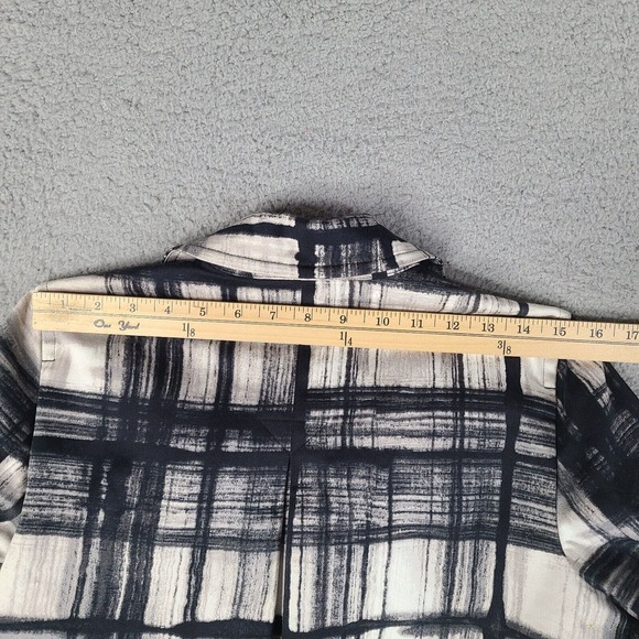 Simply Vera‎ Jacket Blazer Womens Small Black White Plaid Button Double Breasted - Picture 16 of 16